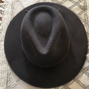 Brixton felt hat size small brown